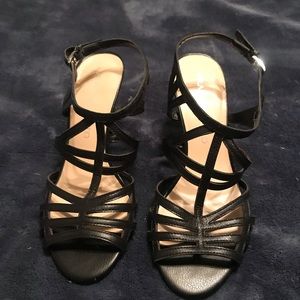Franco Sarto black sandal heels sz 6